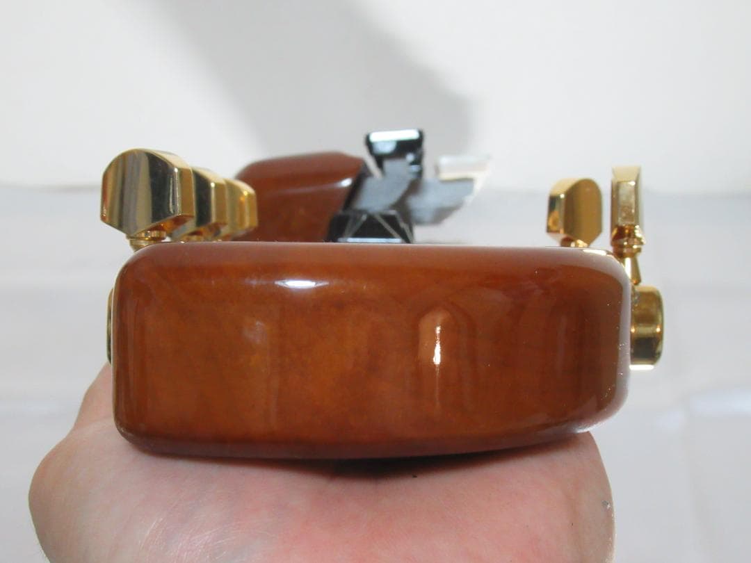 SUZUKI / スズキ　こはく　ソプラノ　電気大正琴　専用ケース付き