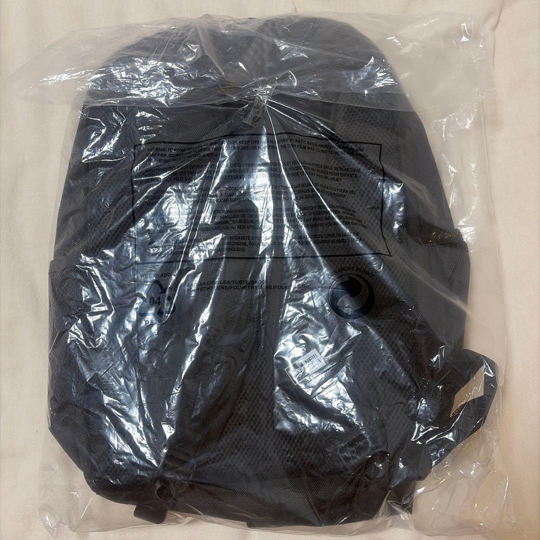 ファミリア　ERA 35L ブラックリュック 未使用