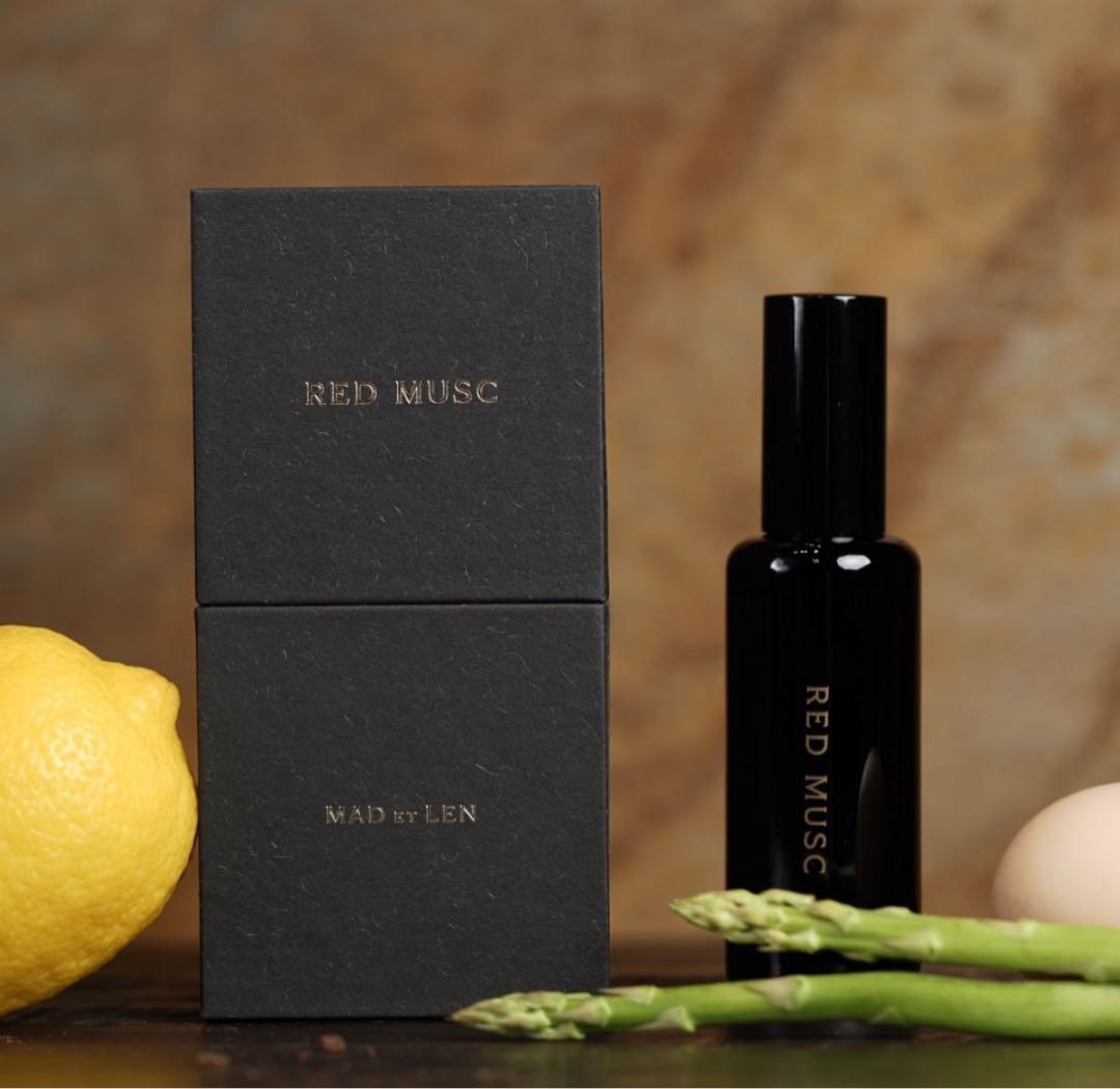MAD et LEN RED MUSC 香水 マドエレン