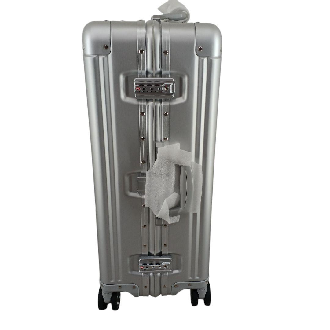 新品未使用‼️メルセデスベンツ【キャリーケース 65L】シルバー/送料込み