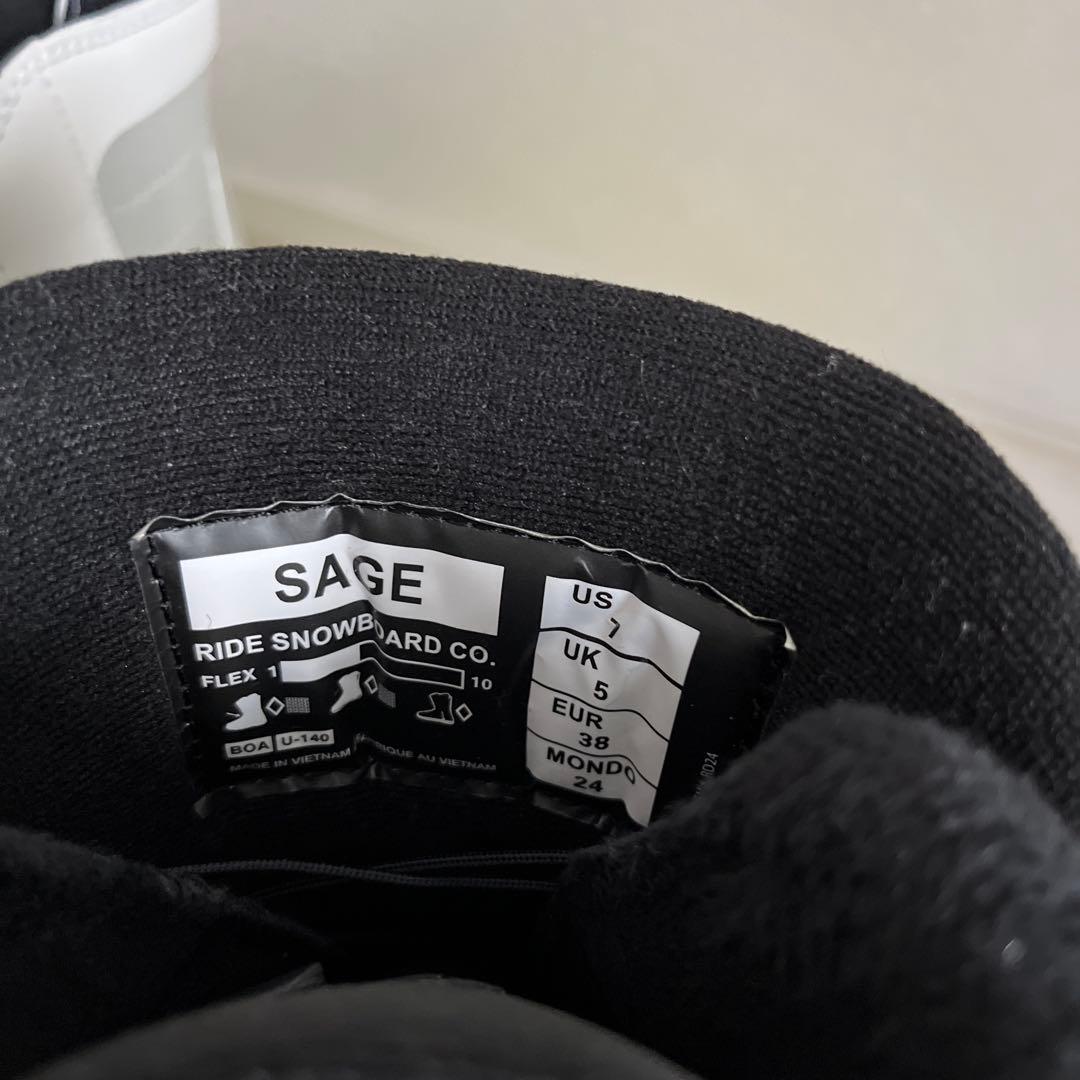 RIDE 女性用スノーボードブーツ