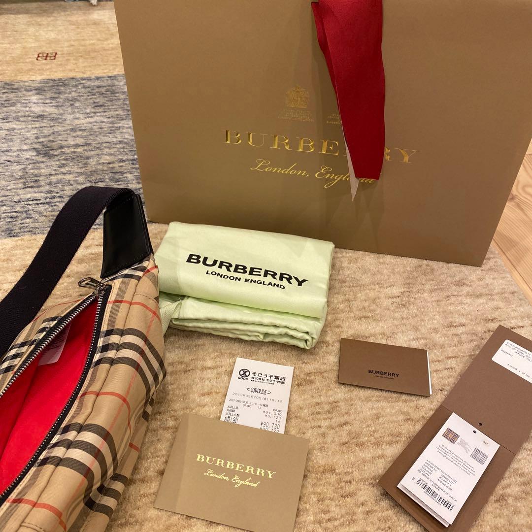 Burberry ボディバッグ　チェック　バムバッグ　バーバリー