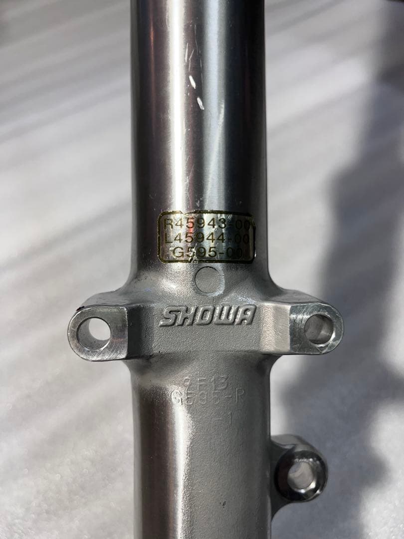 ハーレー ダイナ スポーツスター フロントフォーク 39mm用 減衰調整式