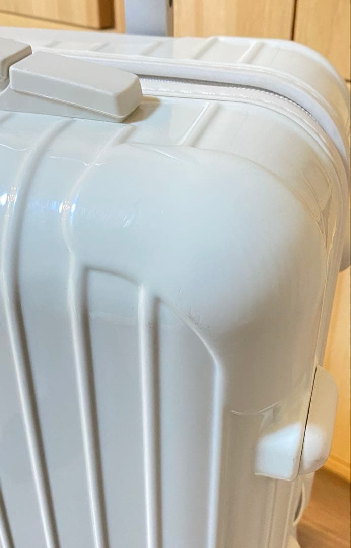 リモワ　ユナイテッドアローズ　別注　サルサ エクリュ　4輪　32L