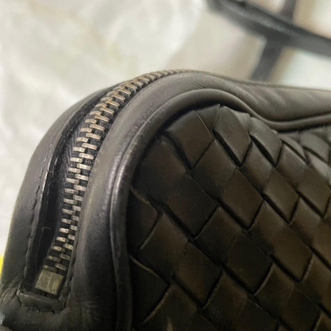 定価20万超！BOTTEGA VENETAイントレチャート ショルダーバッグ