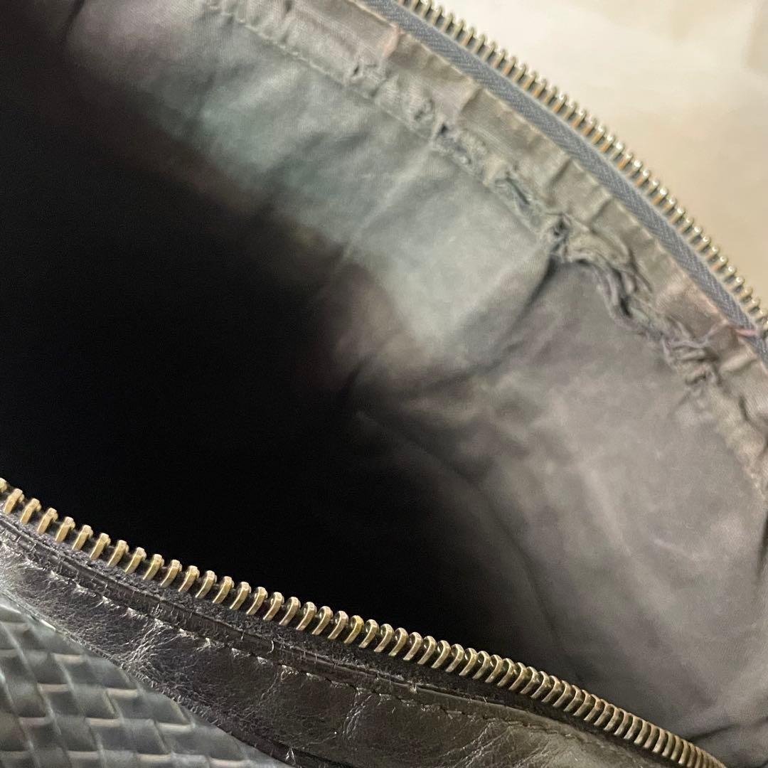 定価20万超！BOTTEGA VENETAイントレチャート ショルダーバッグ