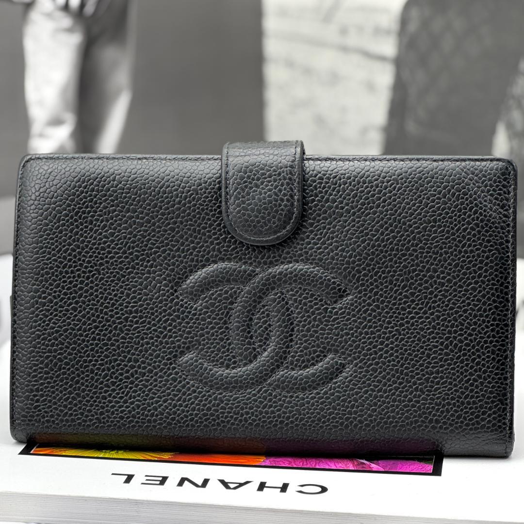 極上 CHANEL シャネル キャビアスキン二つ折り長財布 がま口財布 A358