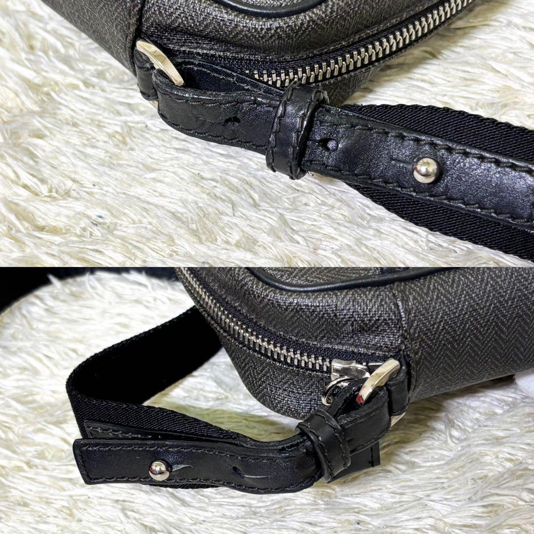 【良品】ブルガリ ウィークエンド ショルダーバッグ カメラバッグ クロスボディ