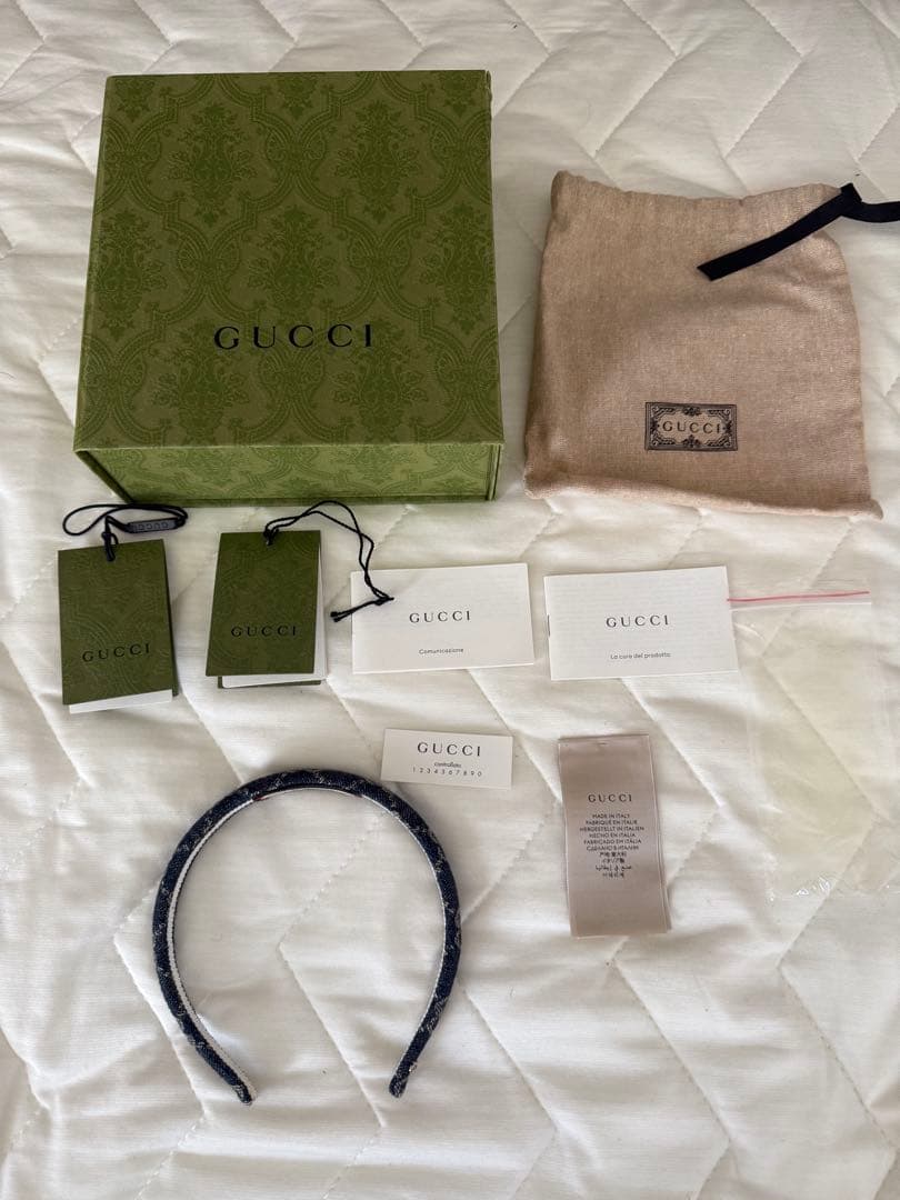 GUCCI ネイビー ヘアバンド　デニムカチューシャ　GGデザイン