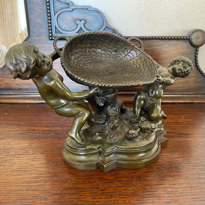 フランスオーギュストモローブロンズ像 籠を抱える二人の天使とても