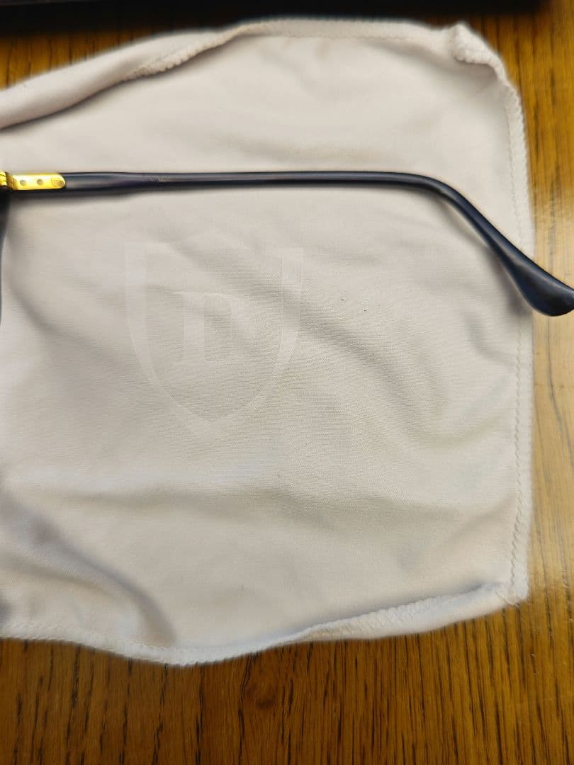 K*G様 メガネ　ディータ ブラック キャットアイ