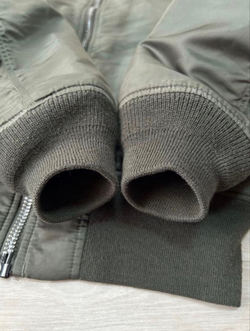 ALPHA INDUSTRIES MA-1 フライトジャケット オリーブグリーン