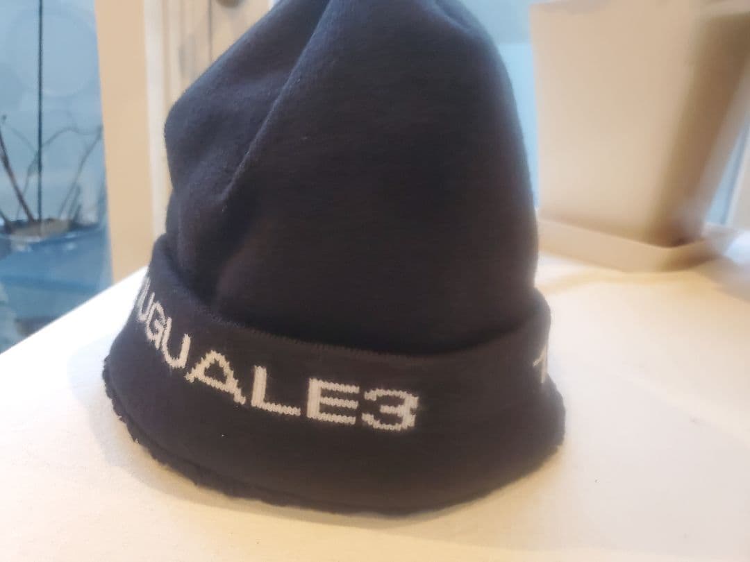 ウノピゥウノウグァーレトレボアニットキャップ・ユニセックスフリーサイズ