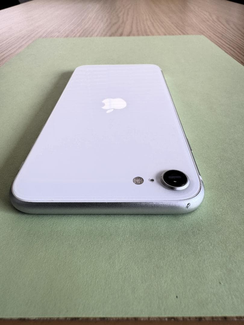 ◇iPhoneSE 第2世代 (SE2) ホワイト 64GB◇