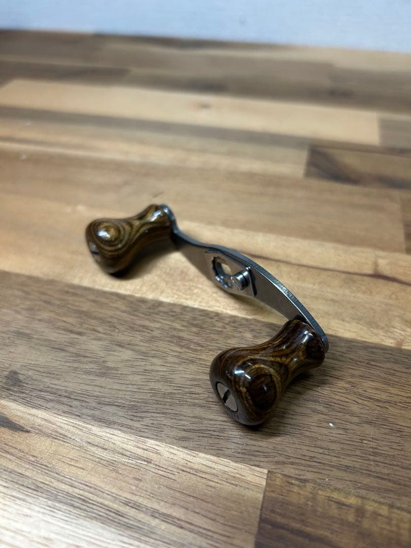 ハネダクラフト ハンドル ウッド アンバサダー アブガルシア 雷魚