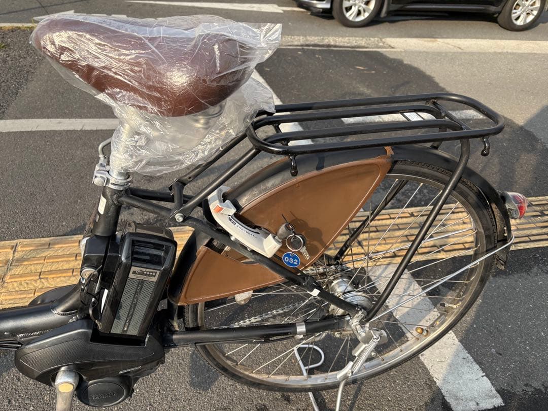 中古ブリヂストン電動アシスト自転車　8.7Ah 大阪　032番