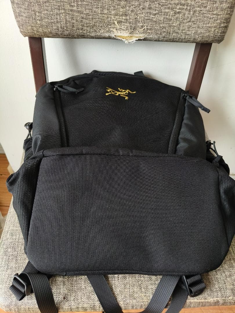 Arc'teryx 黒バックパック26L