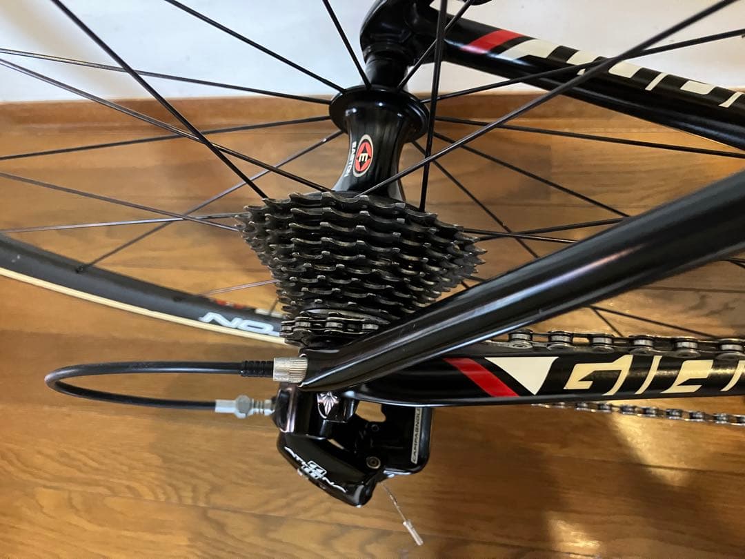 GIANT TCR ADVANCED カンパ アテナ組み　重量 6.8kg