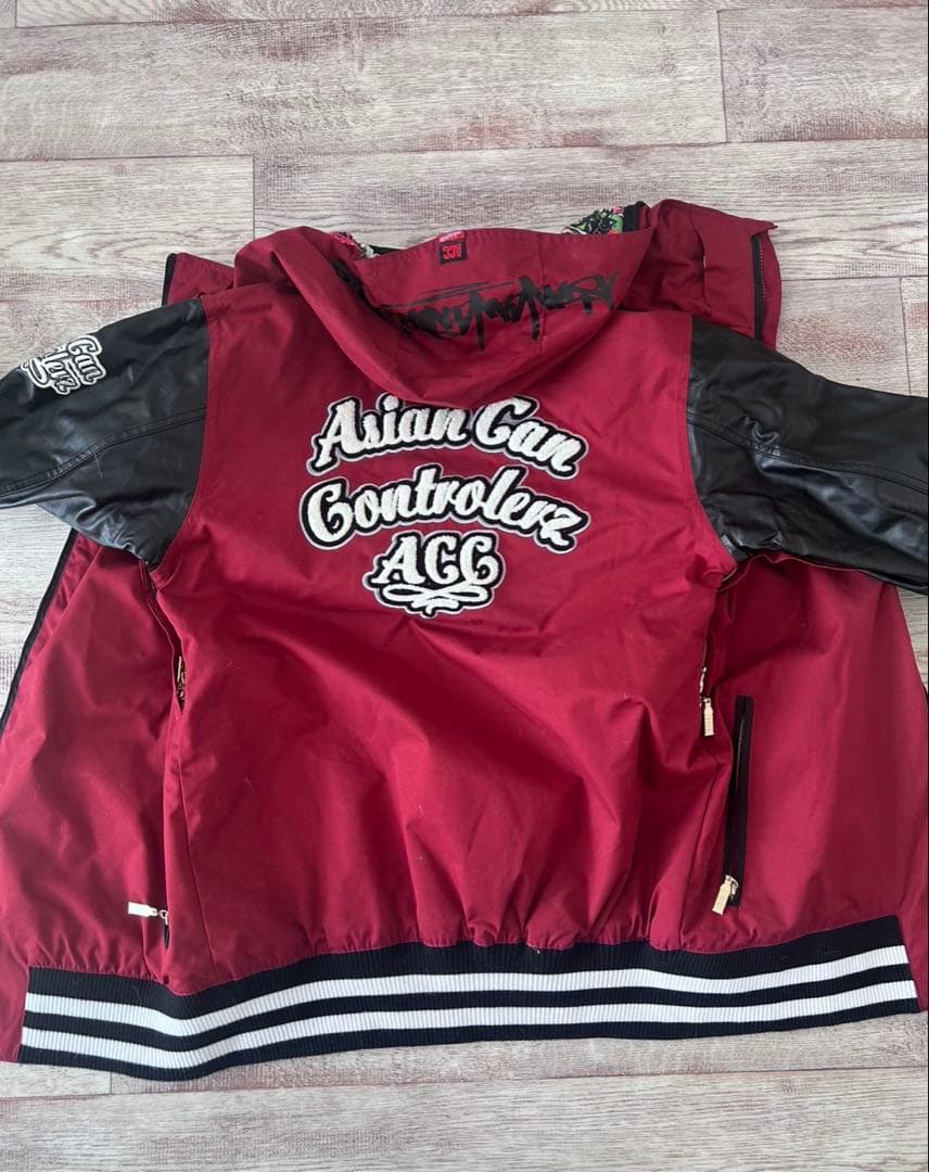 《値下げOK》ACC エーシーシー　スノボーウェア上下セット　レディース　M