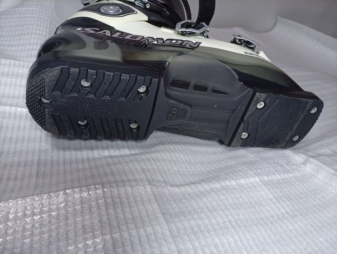 SALOMON ファルコン ST CS 26.0cm　カービング　パウダー