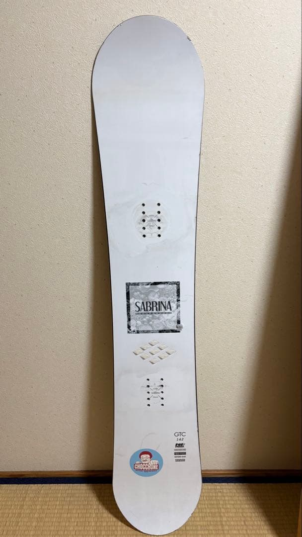 SABRINA スノーボード 142cm KEVLARコア - スノーボード一 番 安い