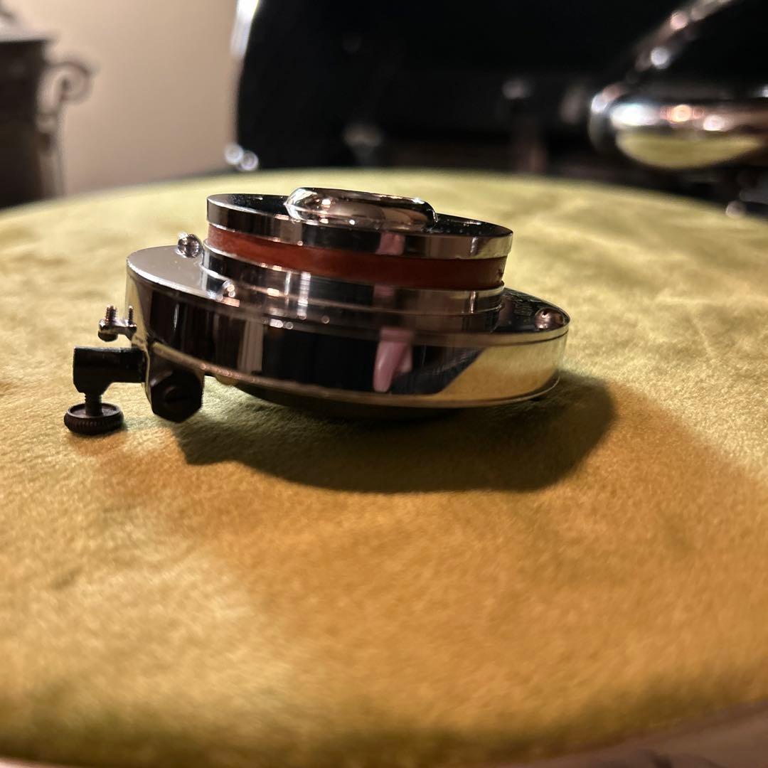 １９３０年代のコロムビア蓄音機、動品