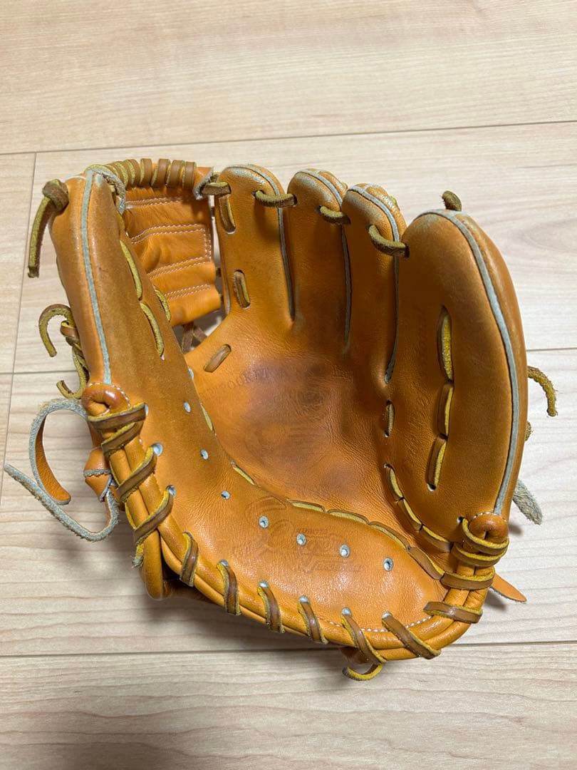 Slugger Aggressive 軟式グローブ