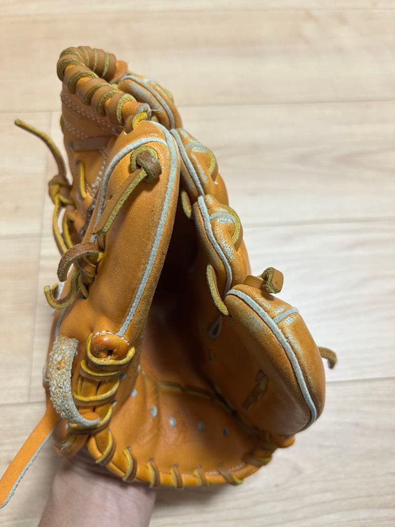 Slugger Aggressive 軟式グローブ