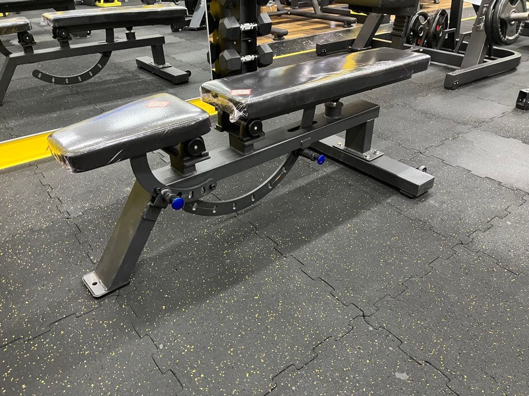 新型アジャストベンチ