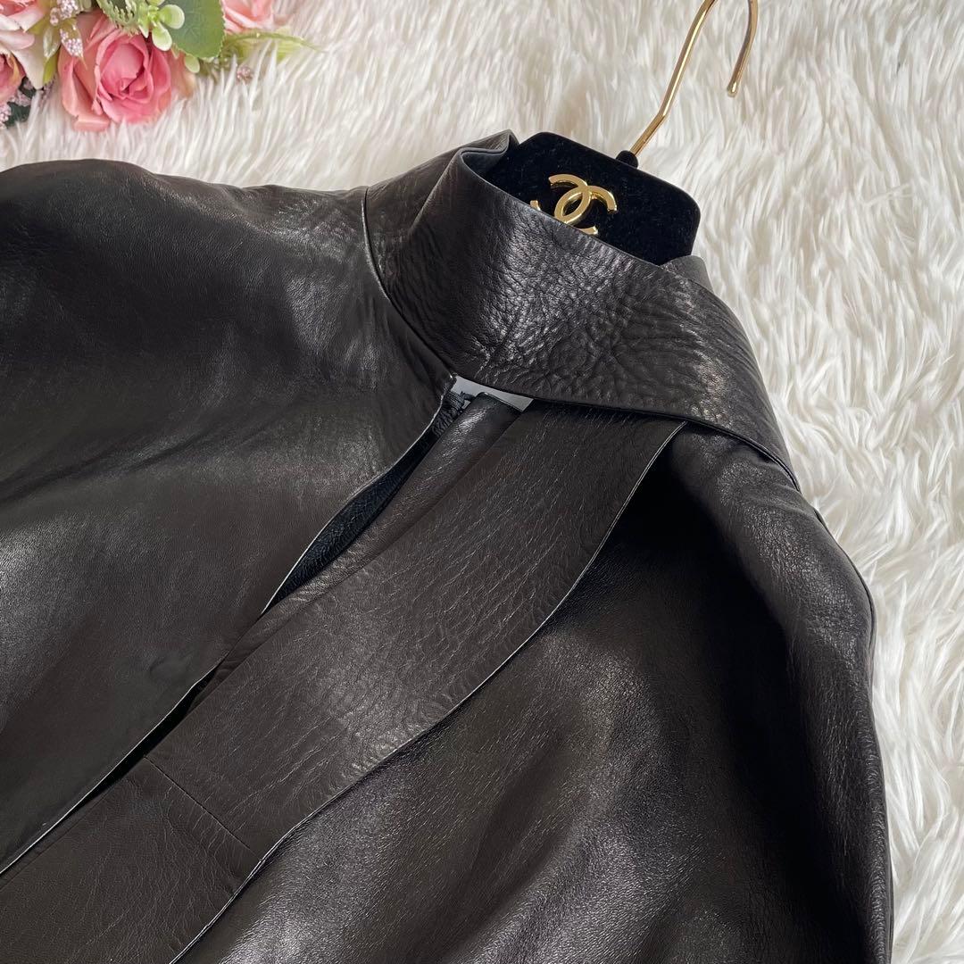 A*a様 《 最高峰の絶品 》 VALENTINO ボウタイ付き レザーケープ