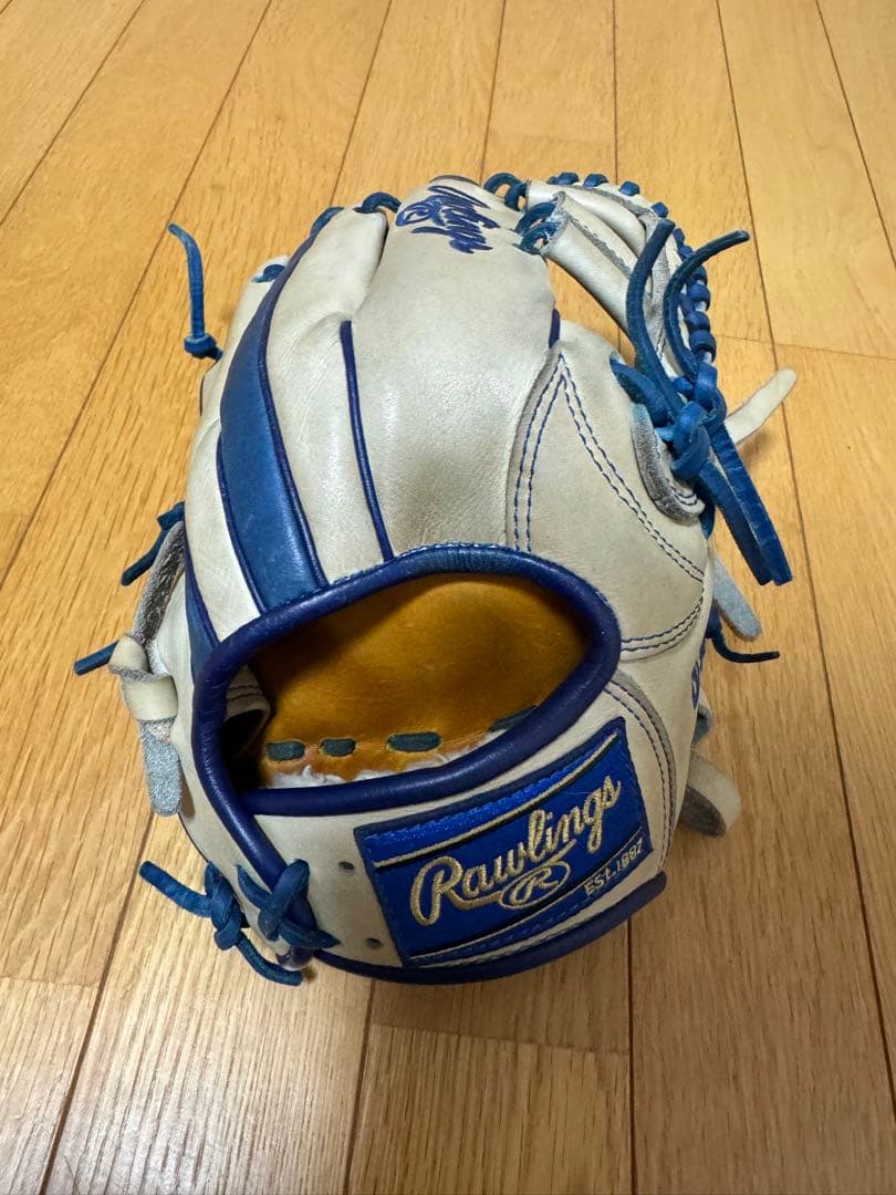 ローリングス野球グローブ 軟式用　岡本型　小指2本使用