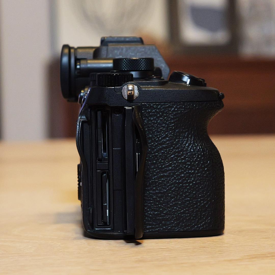 【nicknicknick】SONY α7iv 保護ガラス付