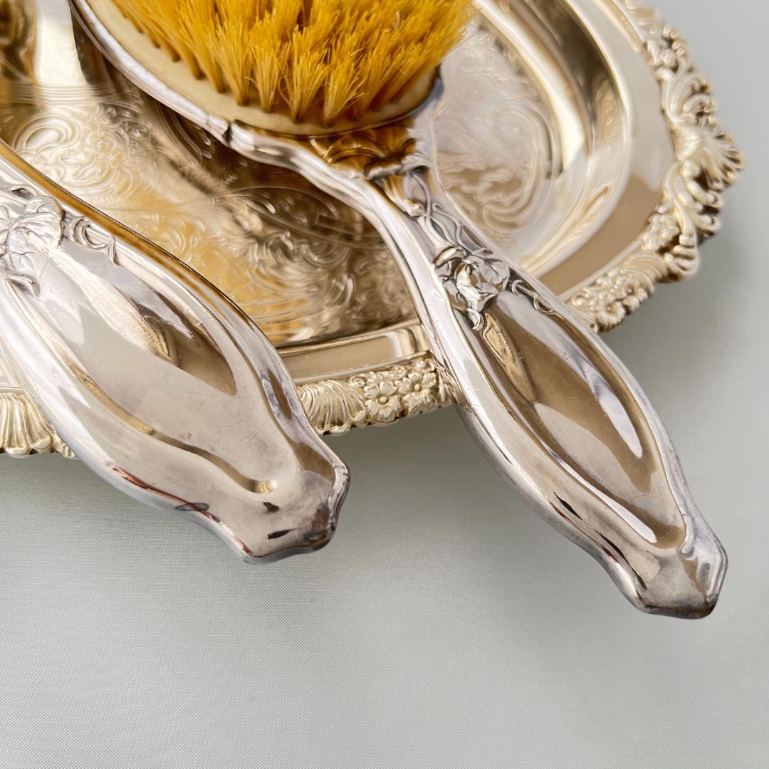 【Wallace】アール・ヌーボーのミラー/ ブラシ【シルバープレート】