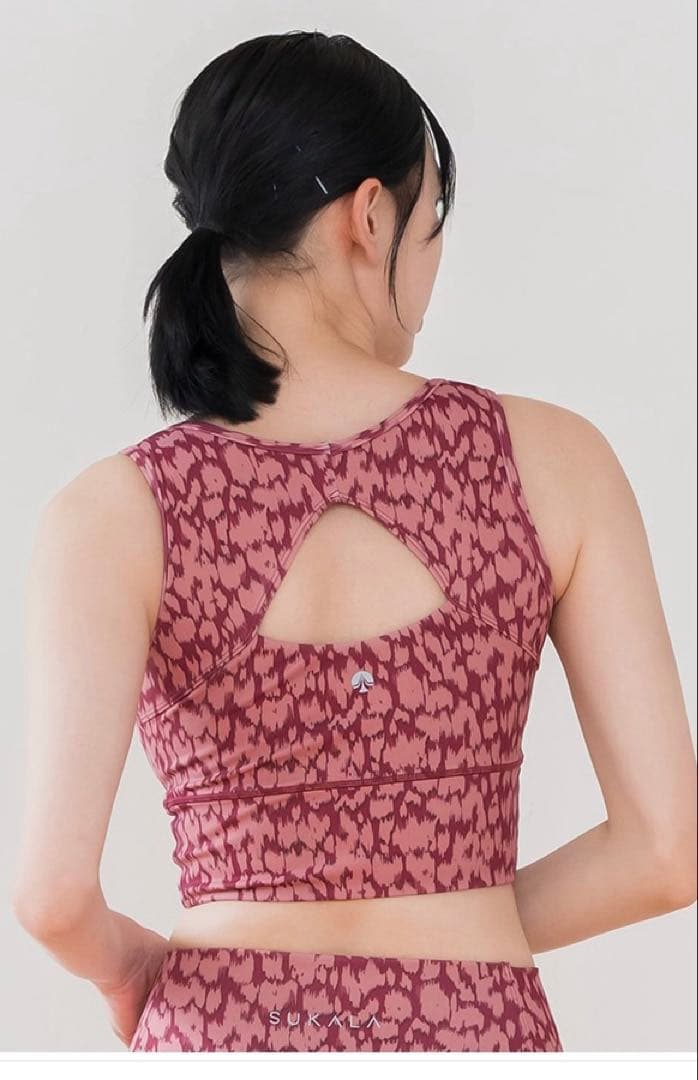 スカーラWeb限定 ピンク模様 ヨガタンクトップ - Yoga Pilates工場 直営 店