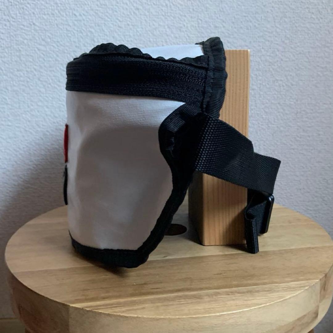 ＊極美品＊マルジェラMM6 × EASTPAK ボディバッグ 黒白