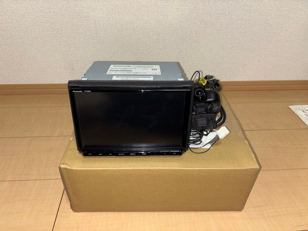 Panasonic Bluetoothカーナビ 8インチ