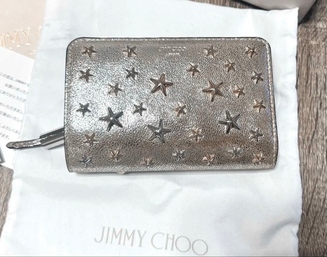 ゆ*ゆ様 【極美品】《正規購入》JIMMY CHOO シルバー ウォレット