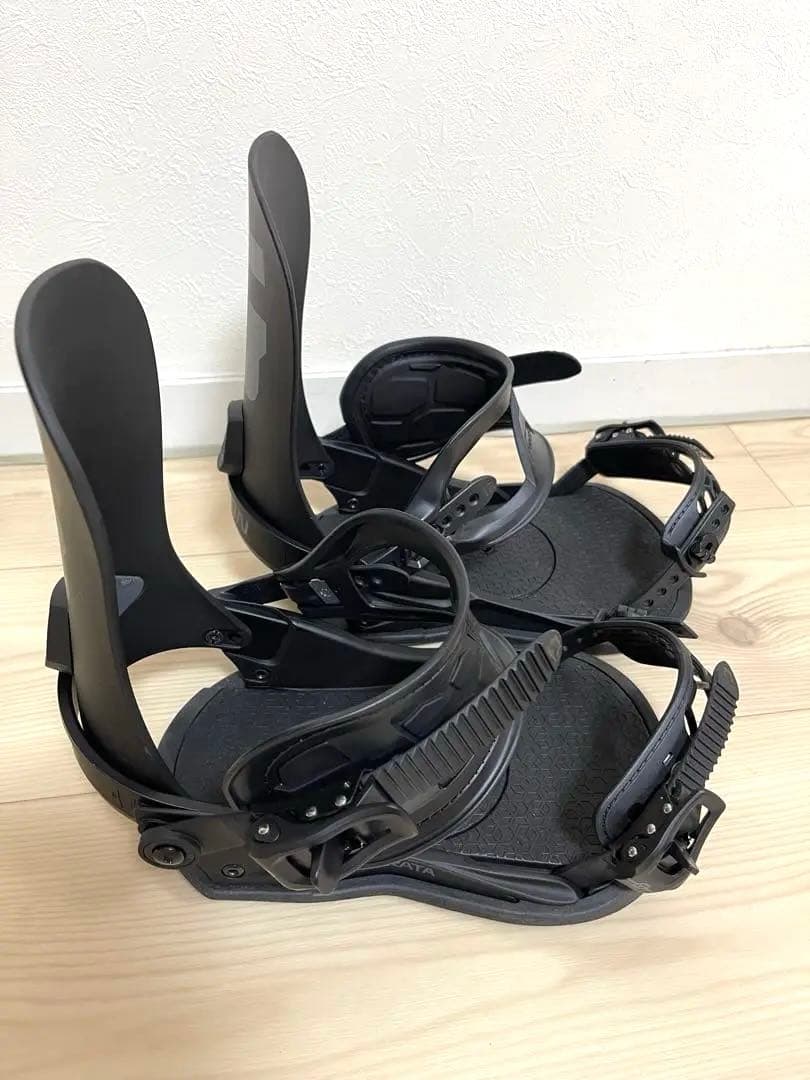 【極美品】 UNION ユニオンバインディング　ストラータMサイズ　ブラック