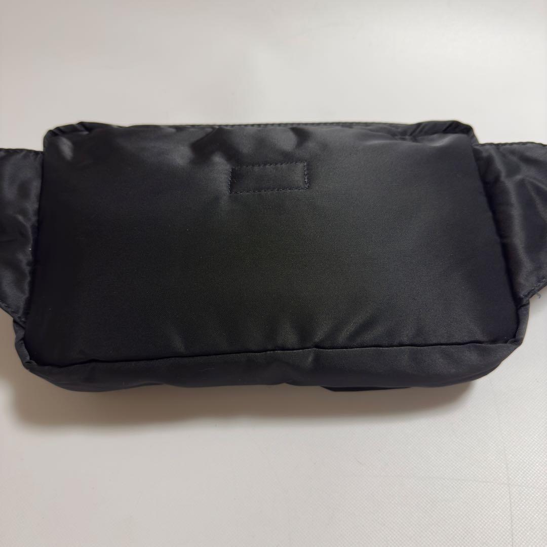 極美品ポータータンカー最終モデル　ウエストバッグ　ボデーバッグ黒POTERジップ