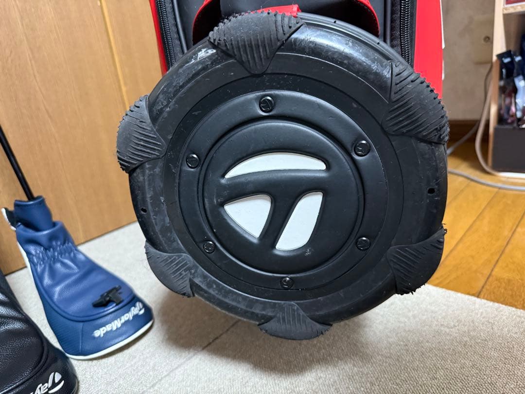 テーラーメイド　ステルス3点式ベルト　キャディバッグ　レインカバー付き