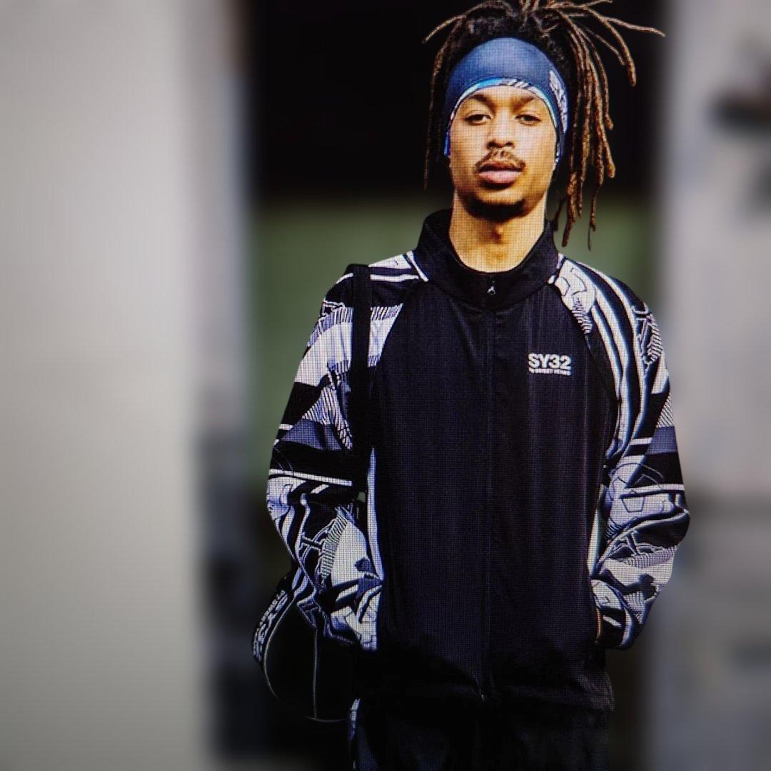 SY32：メンズ：Lサイズ：フルジップ　トレーニングジャケット：黒