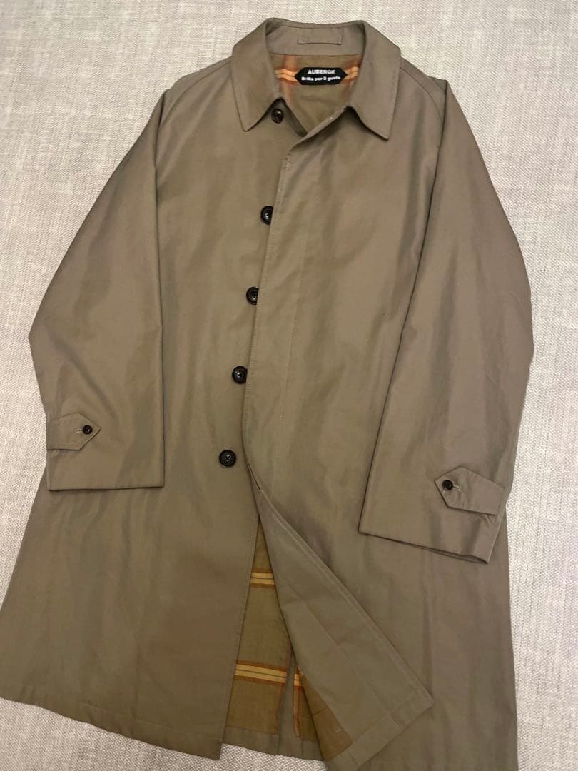 オーベルジュ×ブリッラ⭐️ステンカラーコート⭐️38⭐️ベージュ玉虫ソラーロ　完売品