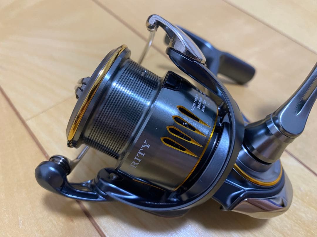 ダイワ エアリティ AIRITY LT2500 S-XH Daiwa