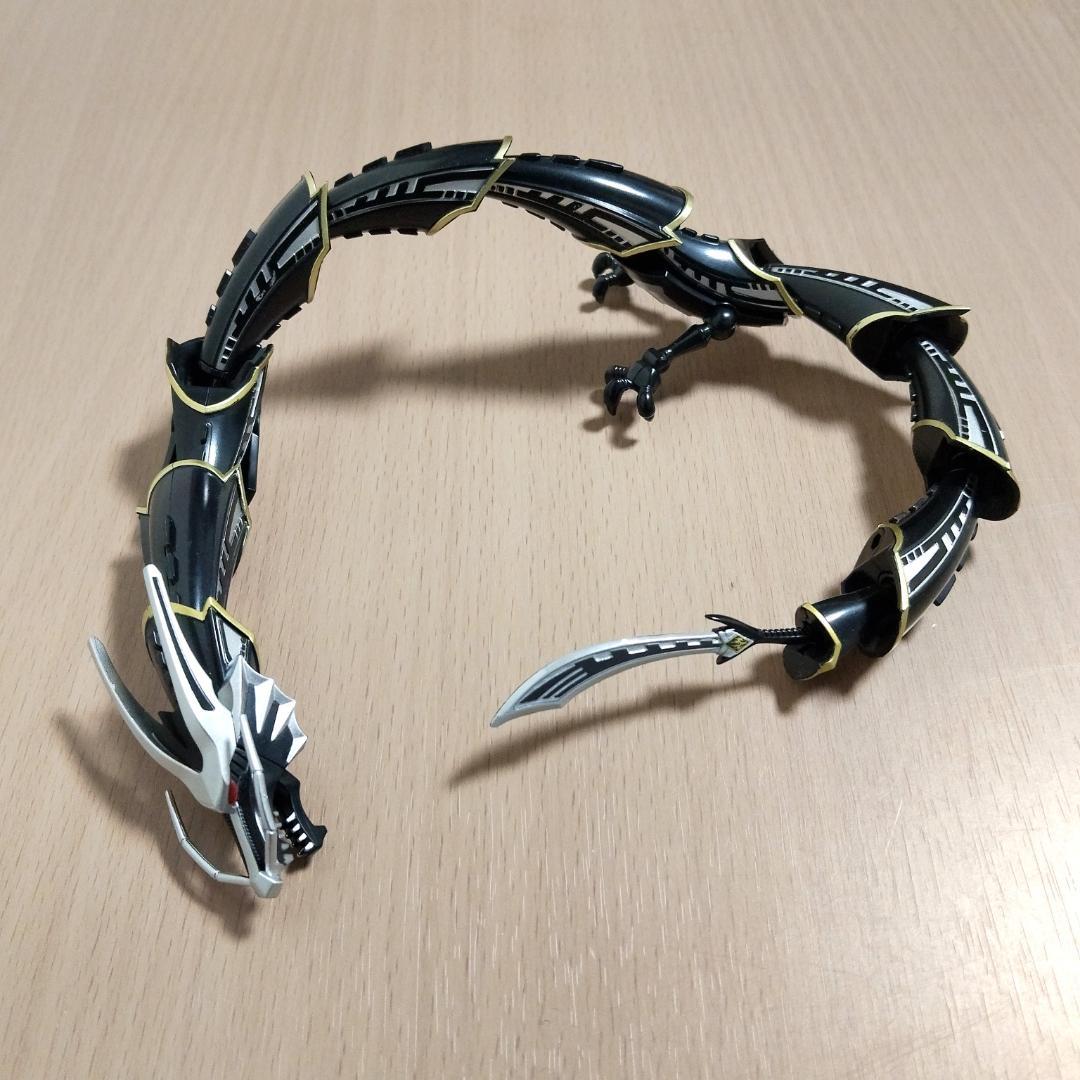 仮面ライダー装動　まとめ売り　本体36体　パーツ20個　JUNK　部品多数