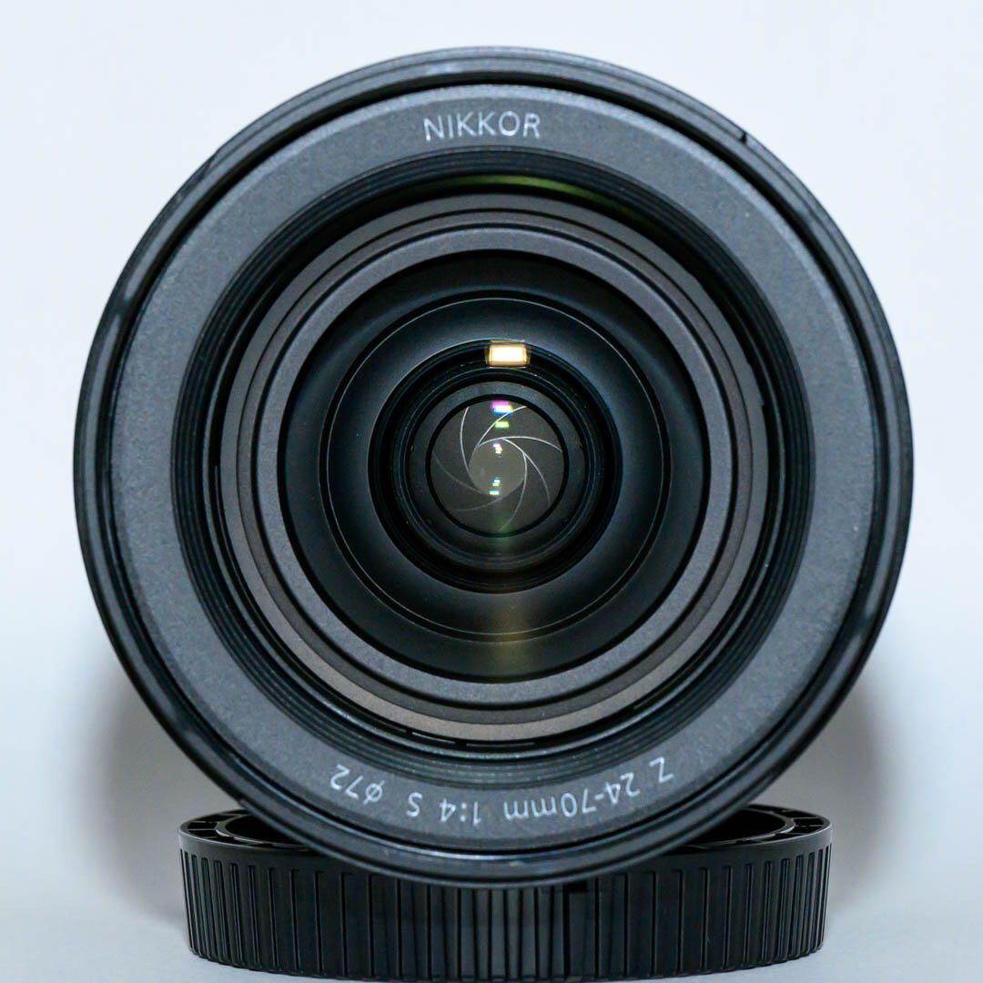 【週末限定お値下げ・美品】NIKKOR Z 24-70mm f/4 レンズ