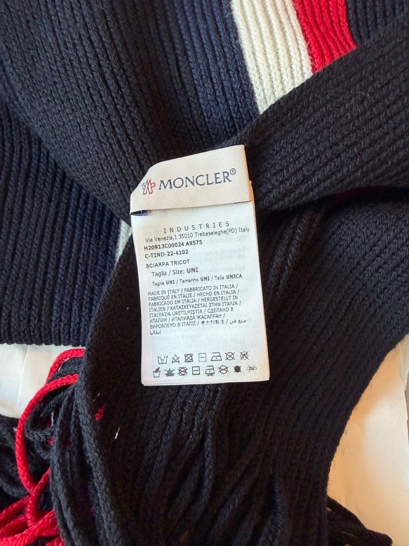 モンクレール　マフラー　新品未使用　箱付き