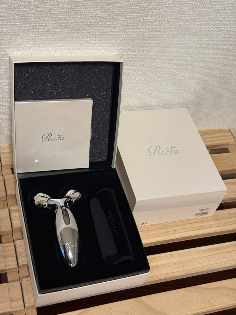 ReFa フェイスローラー 専用ケース付き - メルカリ