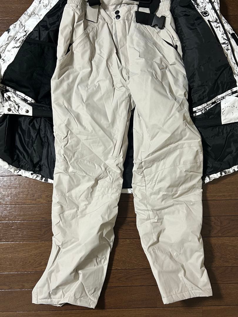 スノーボードウェアセット ホワイト/ブラック