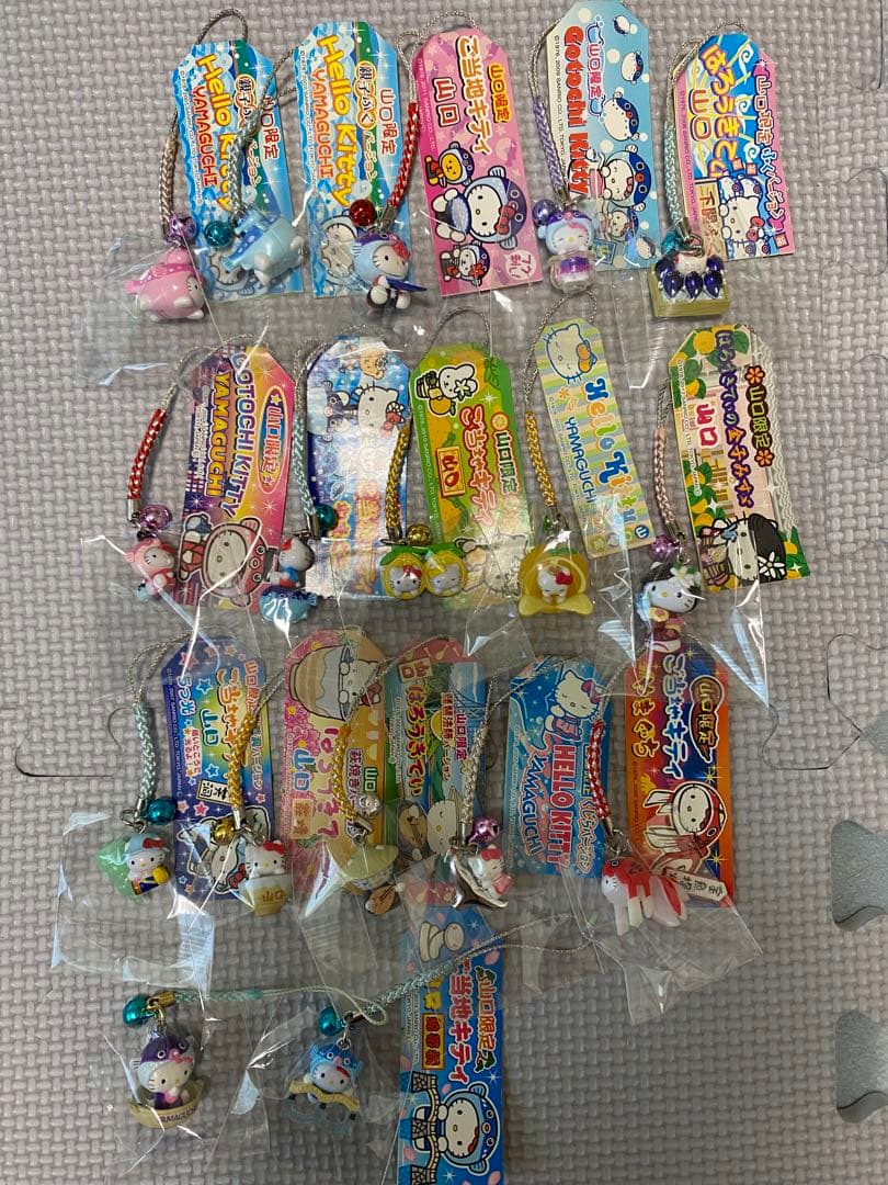 ご当地 ハローキティ ストラップ 17個セット