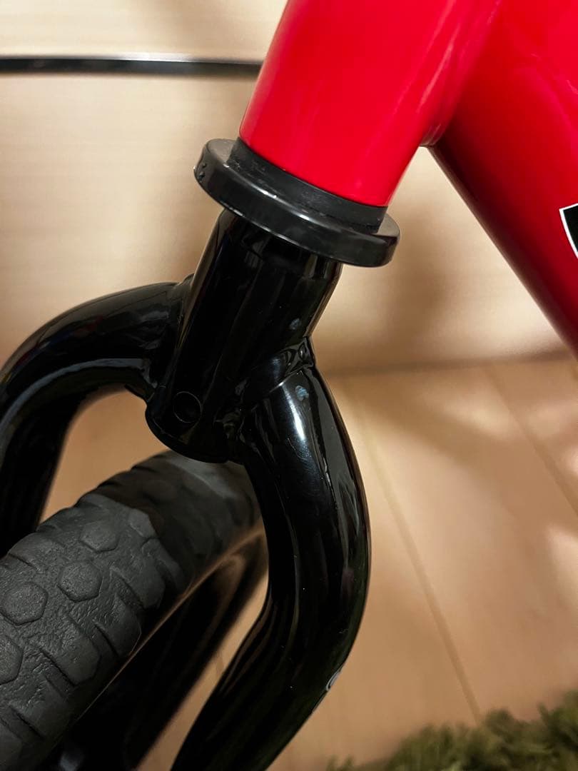 【極美品】ストライダー レッド 日本正規品 室内保管